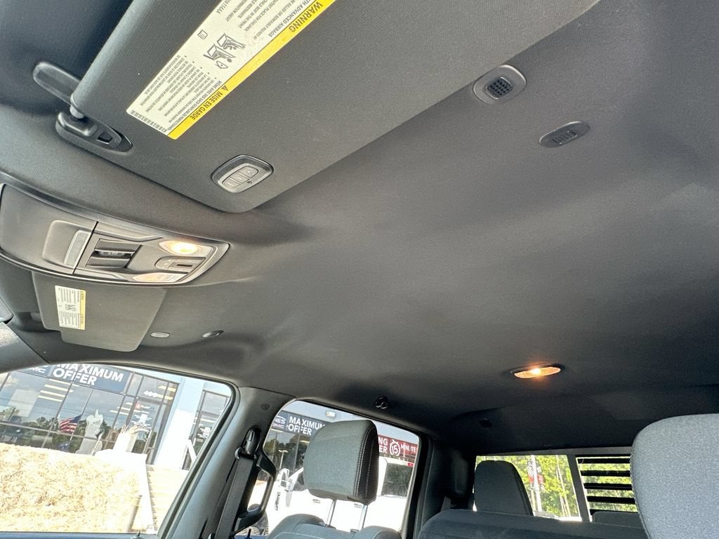 2022 RAM 1500 Big Horn Crew Cab 4x4 5'7" Box