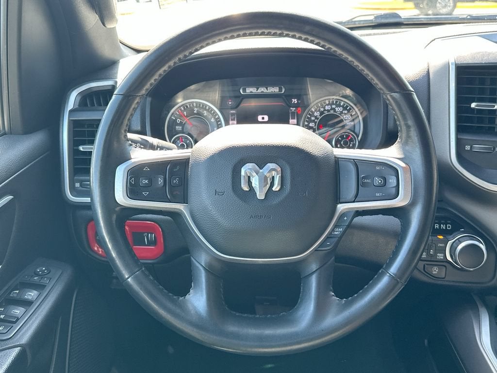2022 RAM 1500 Big Horn Crew Cab 4x4 5'7" Box
