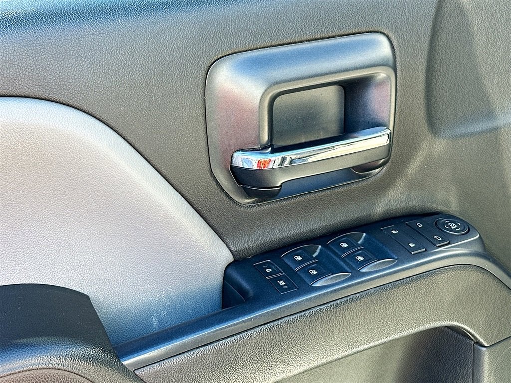 2017 Chevrolet Silverado 1500 Custom