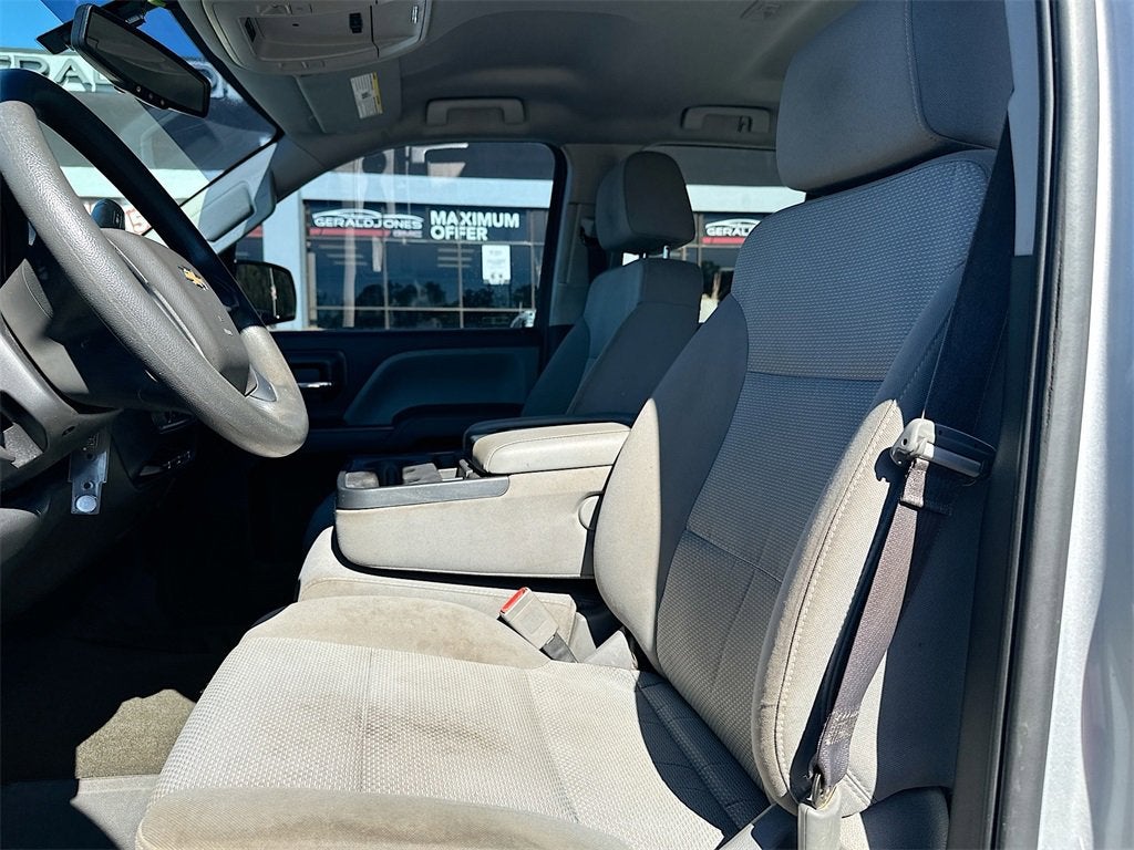 2017 Chevrolet Silverado 1500 Custom