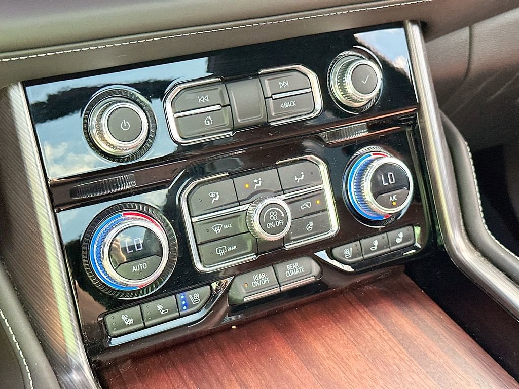 2023 GMC Yukon XL Denali Ultimate