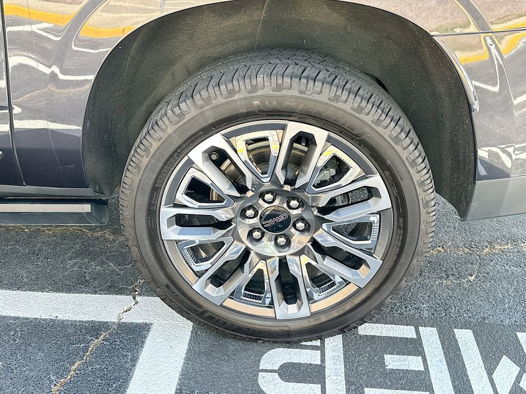 2023 GMC Yukon XL Denali Ultimate