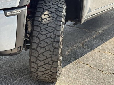 2025 GMC Sierra 2500 HD AT4