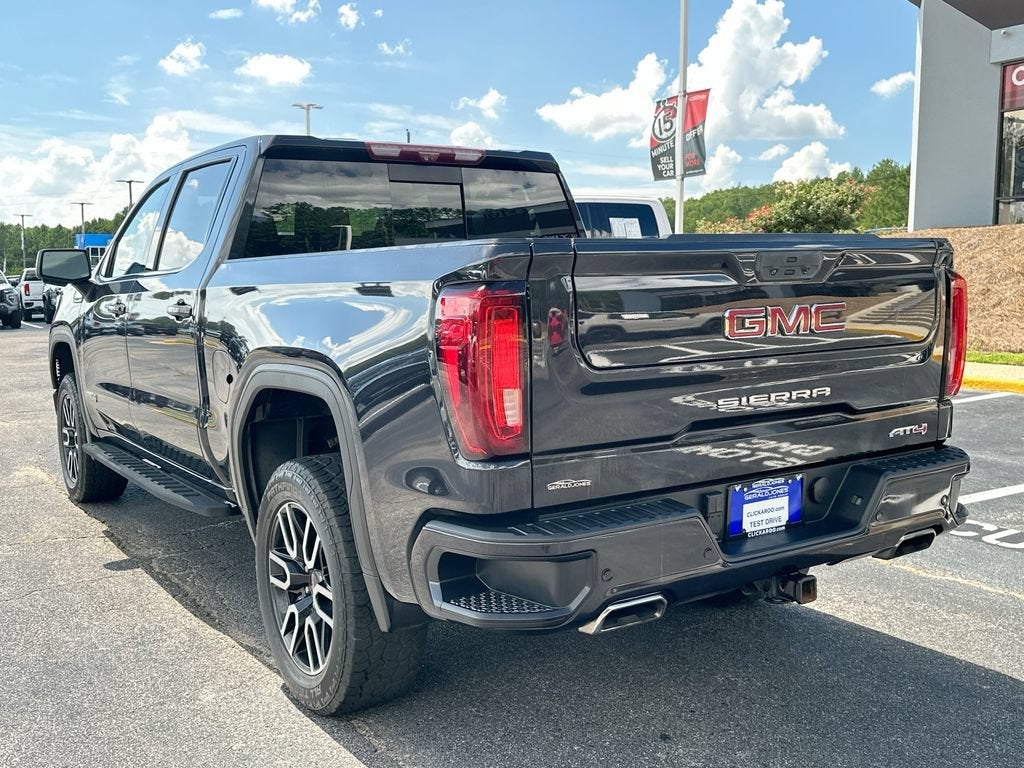 2022 GMC Sierra 1500 AT4