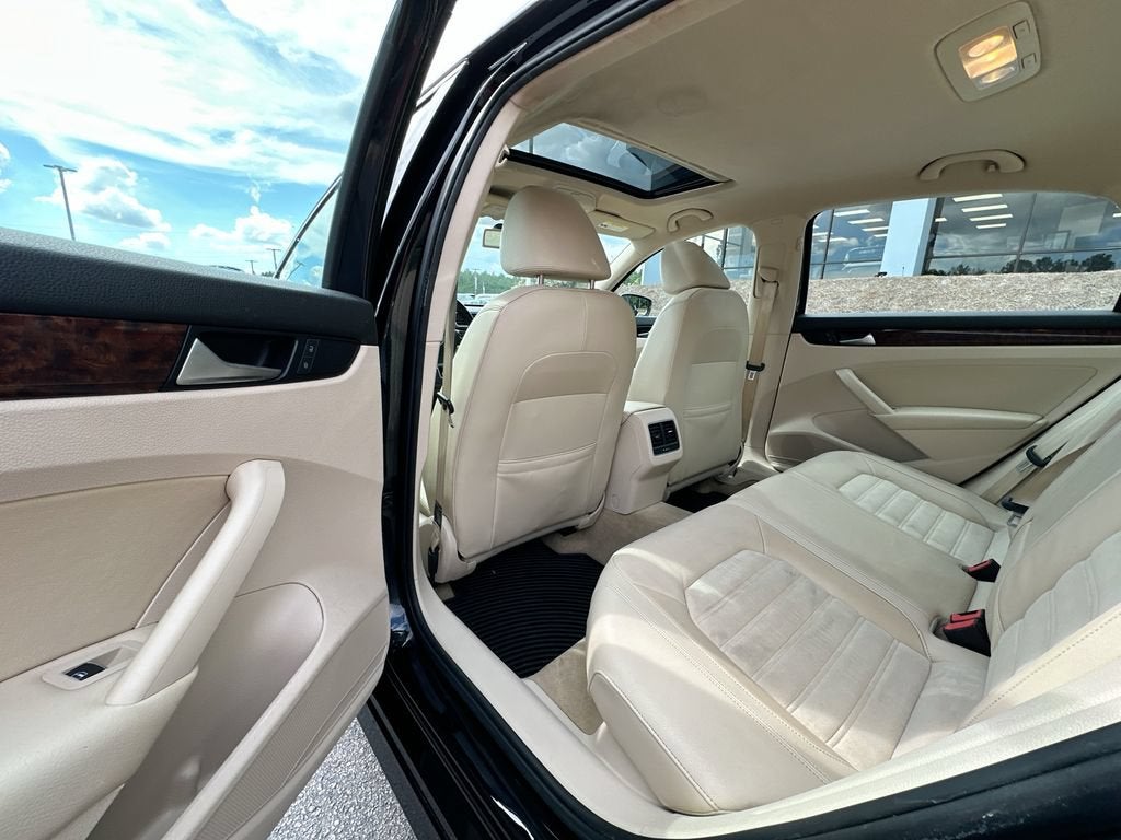 2013 Volkswagen Passat 2.0L TDI SEL Premium