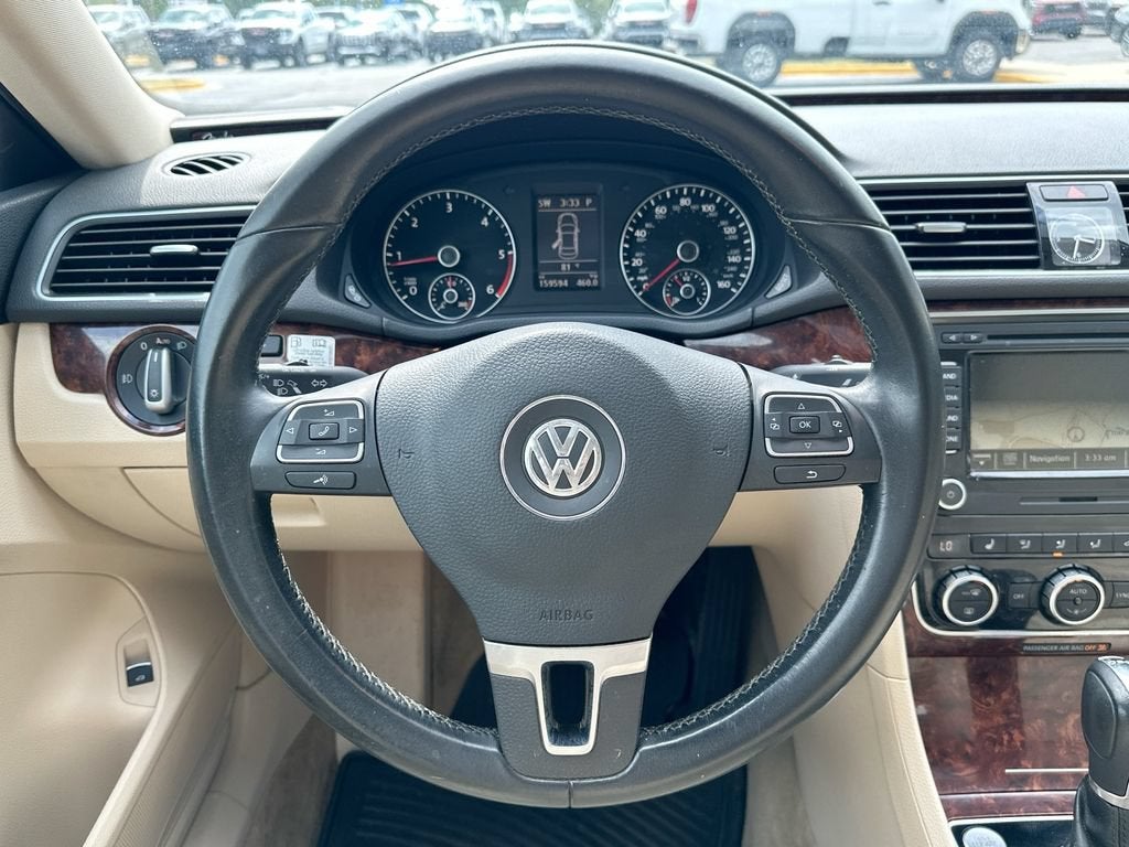 2013 Volkswagen Passat 2.0L TDI SEL Premium