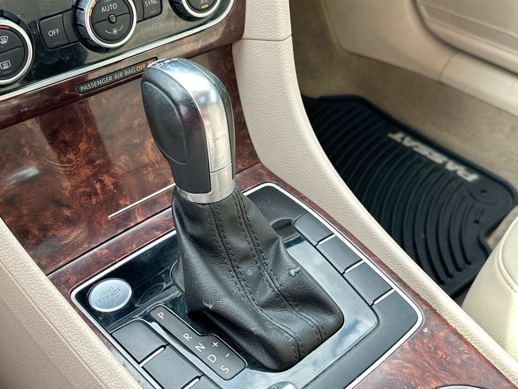 2013 Volkswagen Passat 2.0L TDI SEL Premium