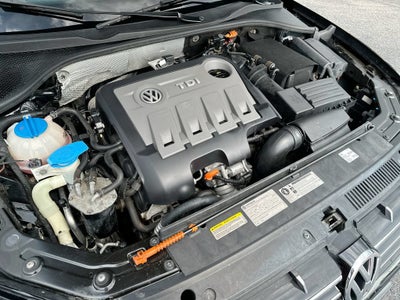 2013 Volkswagen Passat 2.0L TDI SEL Premium
