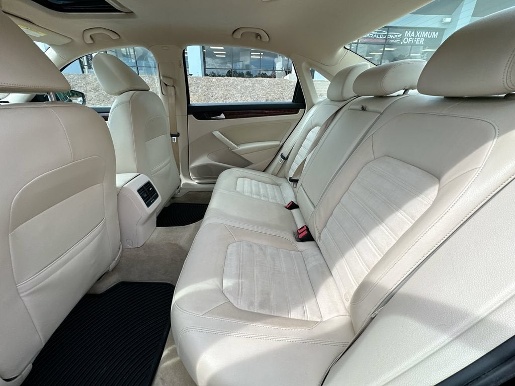 2013 Volkswagen Passat 2.0L TDI SEL Premium