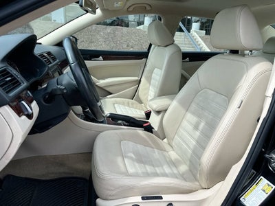 2013 Volkswagen Passat 2.0L TDI SEL Premium
