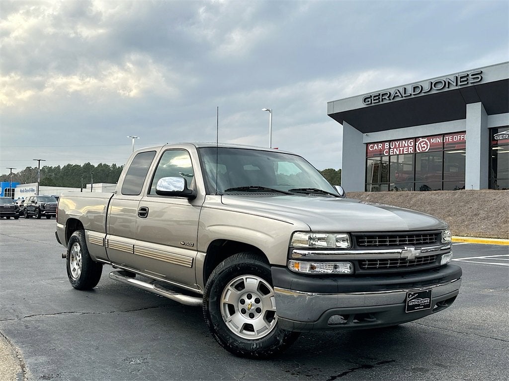 2002 Chevrolet Silverado 1500 LS