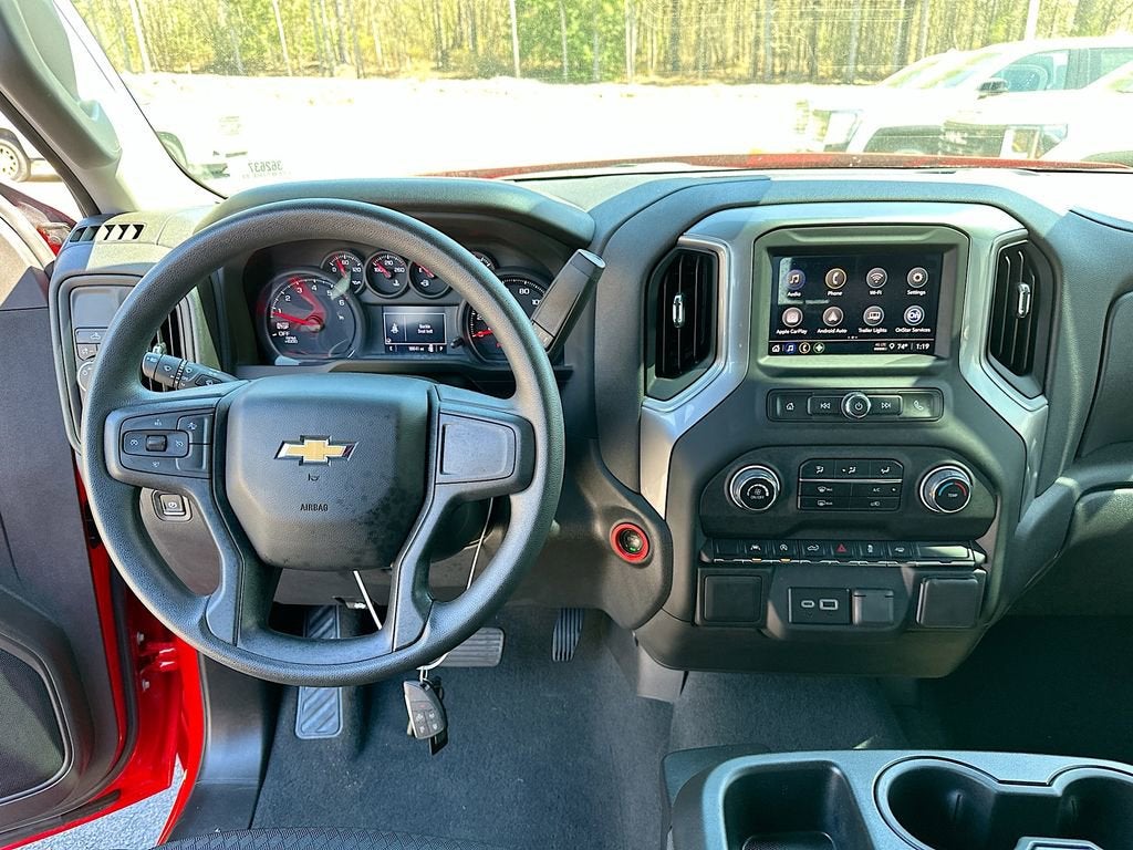 2024 Chevrolet Silverado 1500 Custom