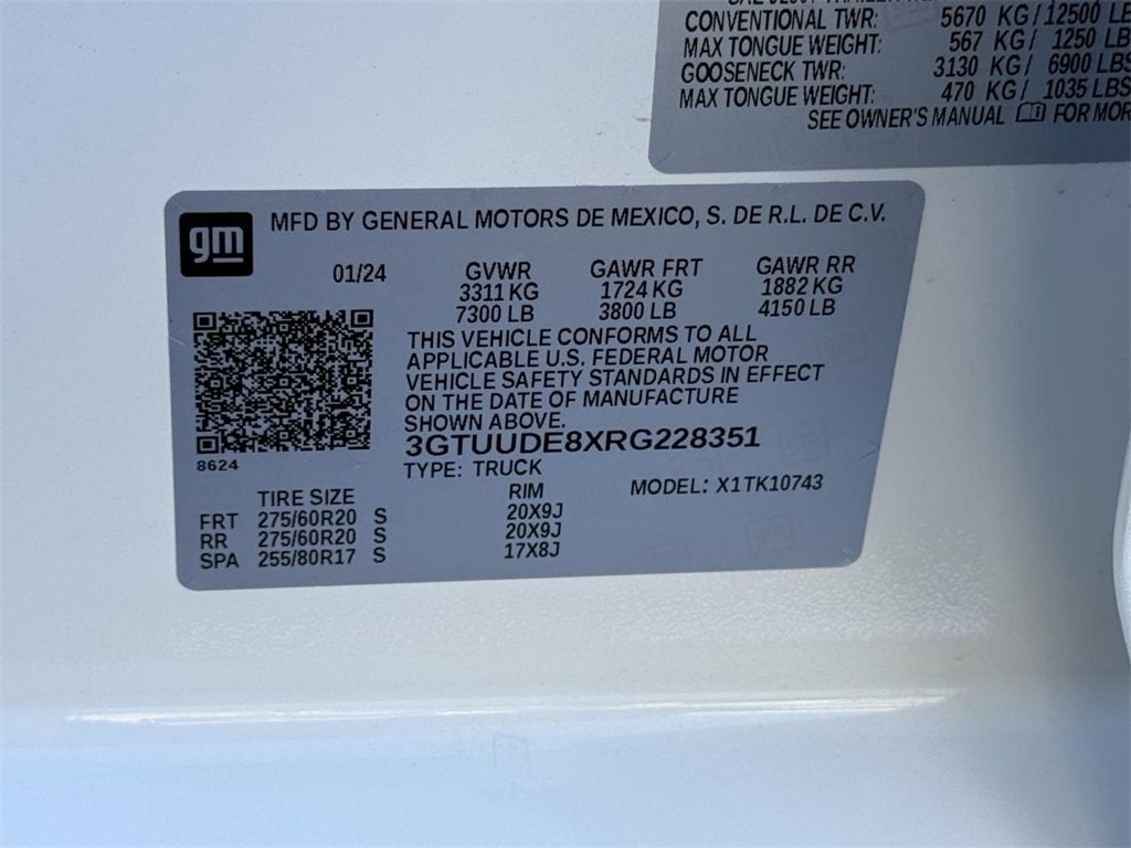 2024 GMC Sierra 1500 SLT