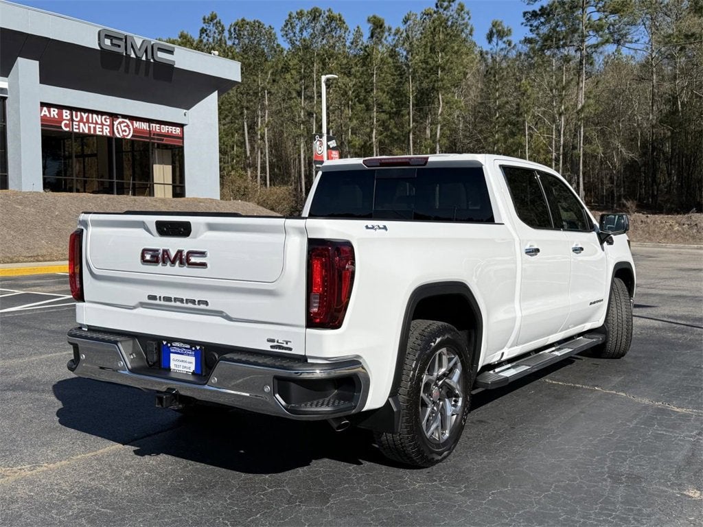 2024 GMC Sierra 1500 SLT