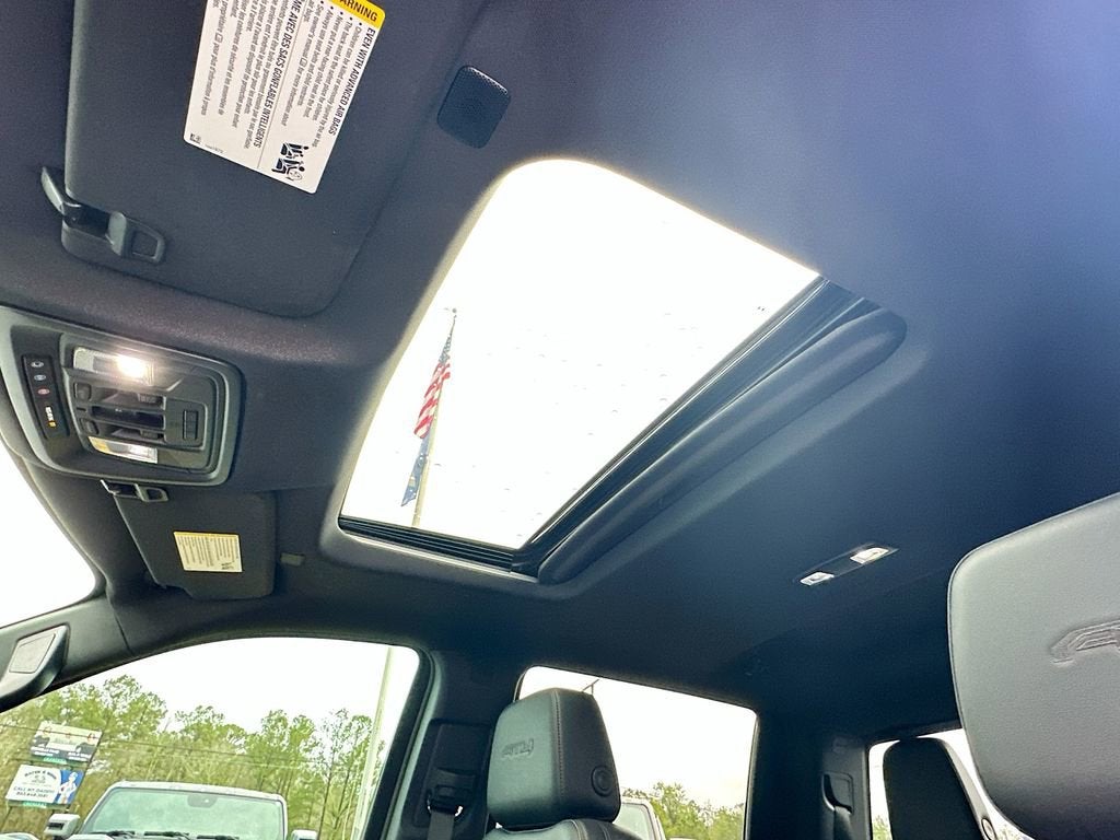 2025 GMC Sierra 1500 AT4