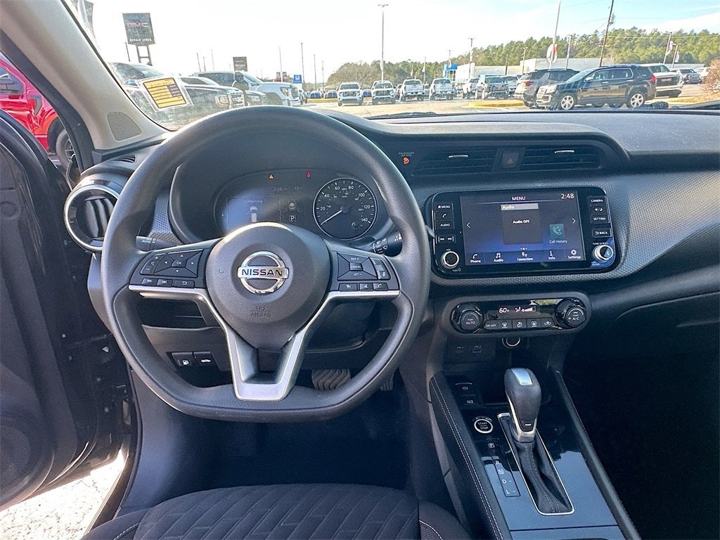 2021 Nissan Kicks SV Xtronic CVT