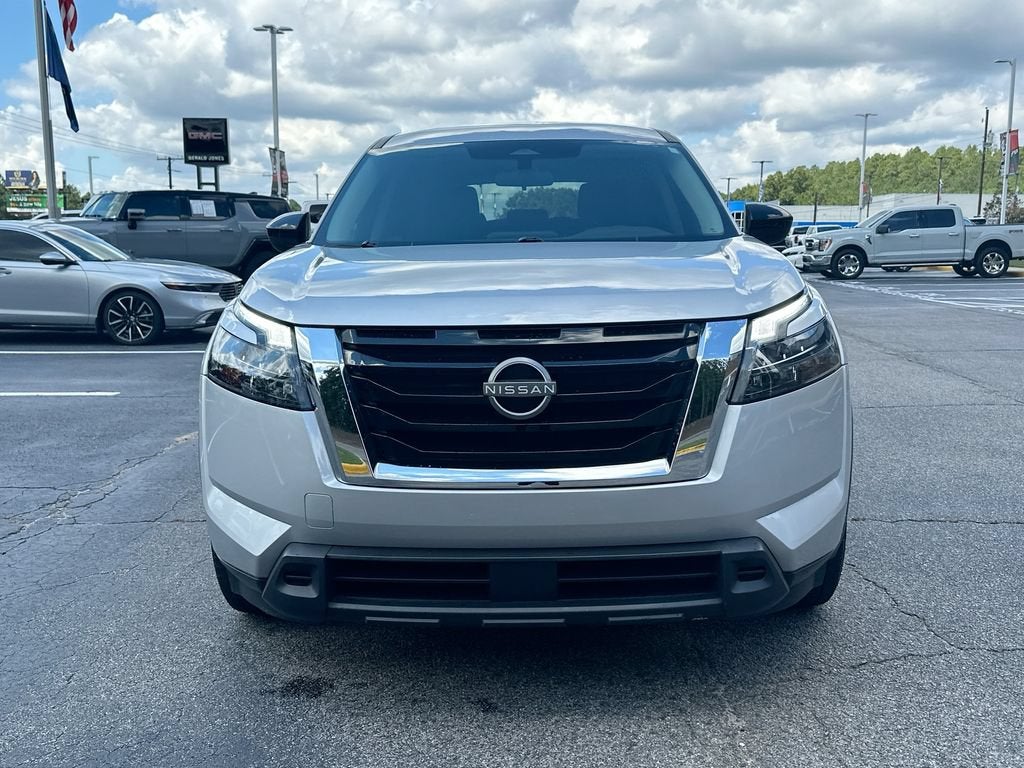 2024 Nissan Pathfinder S 4WD