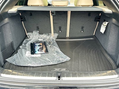 2024 BMW X4 xDrive30i