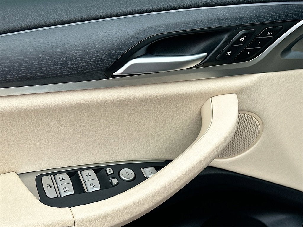 2024 BMW X4 xDrive30i