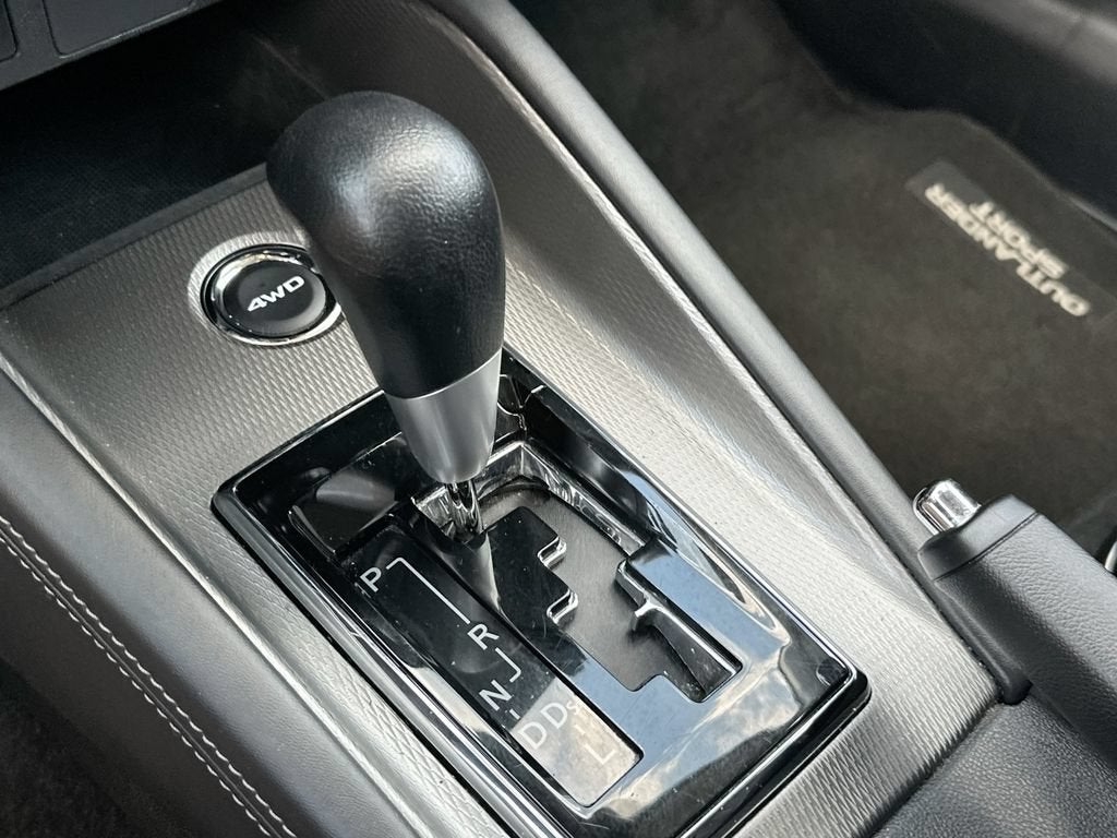 2024 Mitsubishi Outlander Sport S