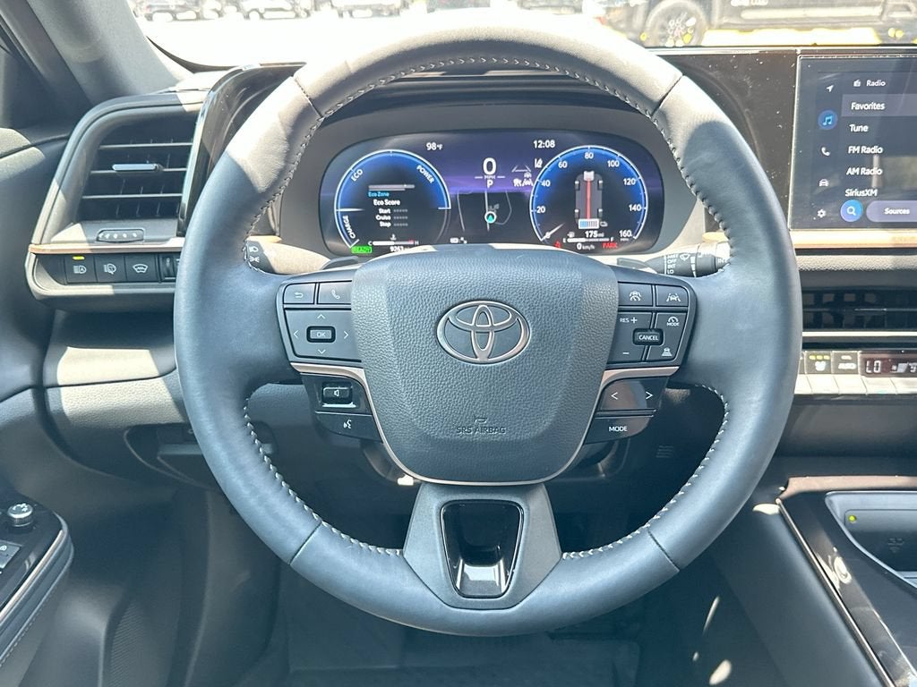 2025 Toyota Crown Signia XLE