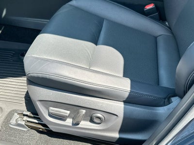 2025 Toyota Crown Signia XLE