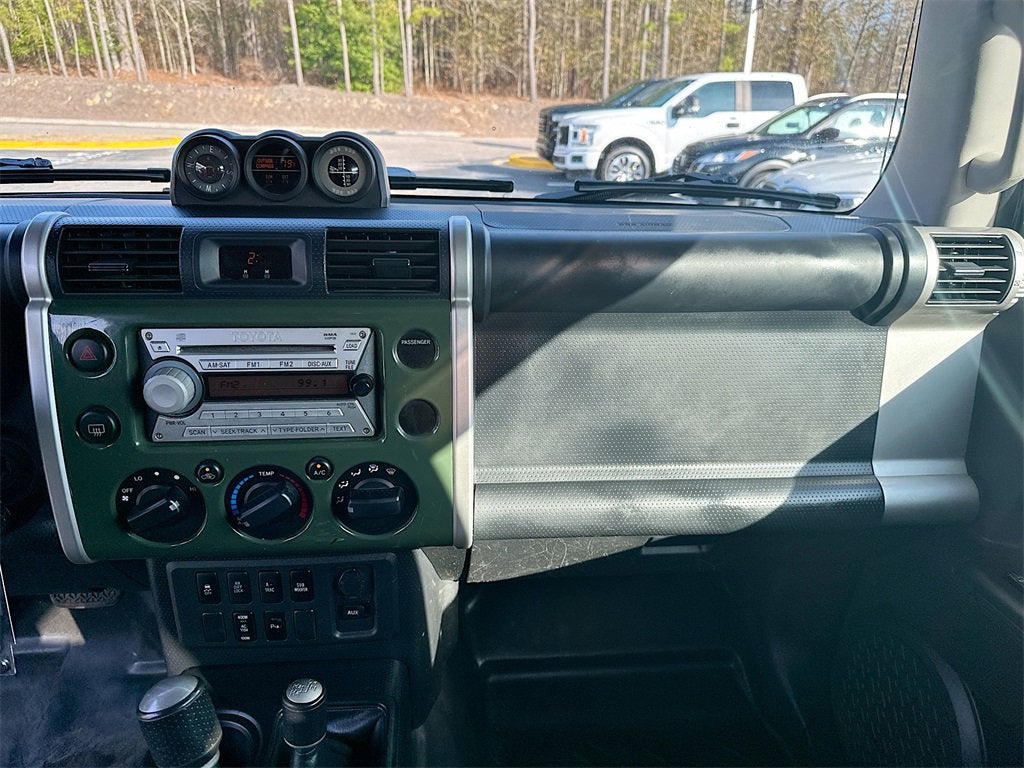 2010 Toyota FJ Cruiser Base