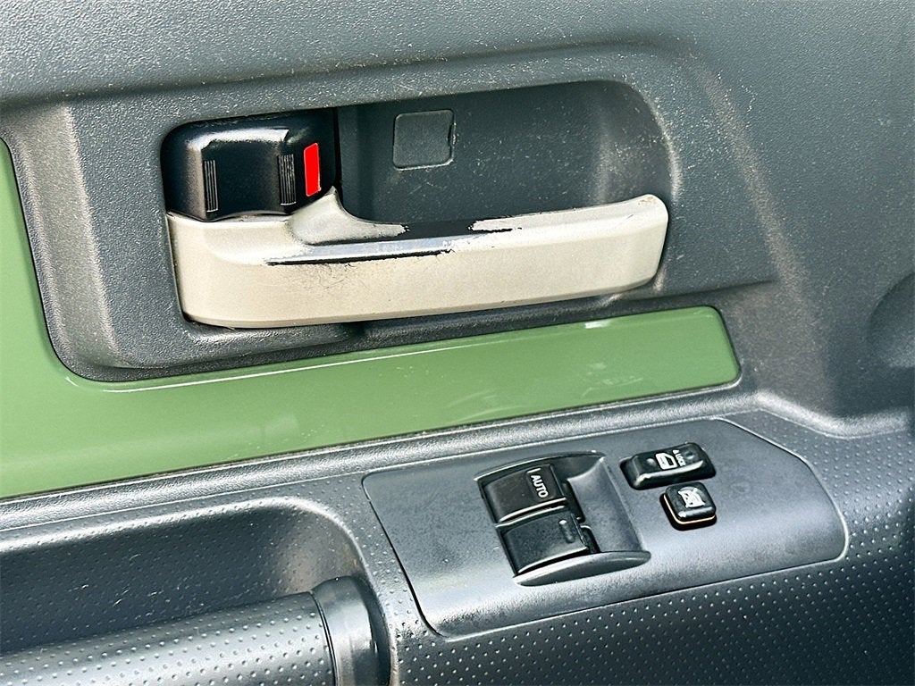 2010 Toyota FJ Cruiser Base