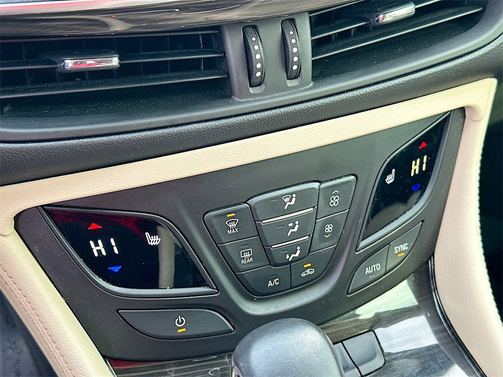 2020 Buick Envision Essence Group