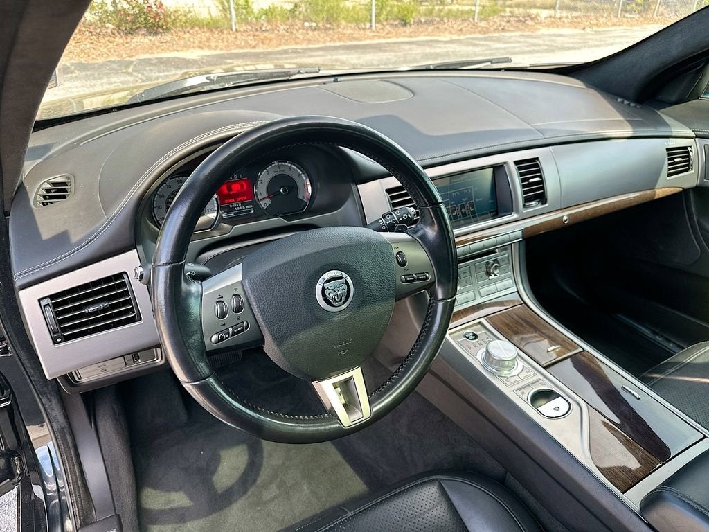 2011 Jaguar XF Supercharged