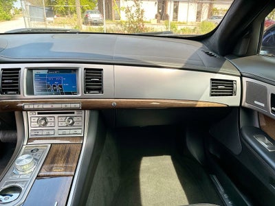 2011 Jaguar XF Supercharged