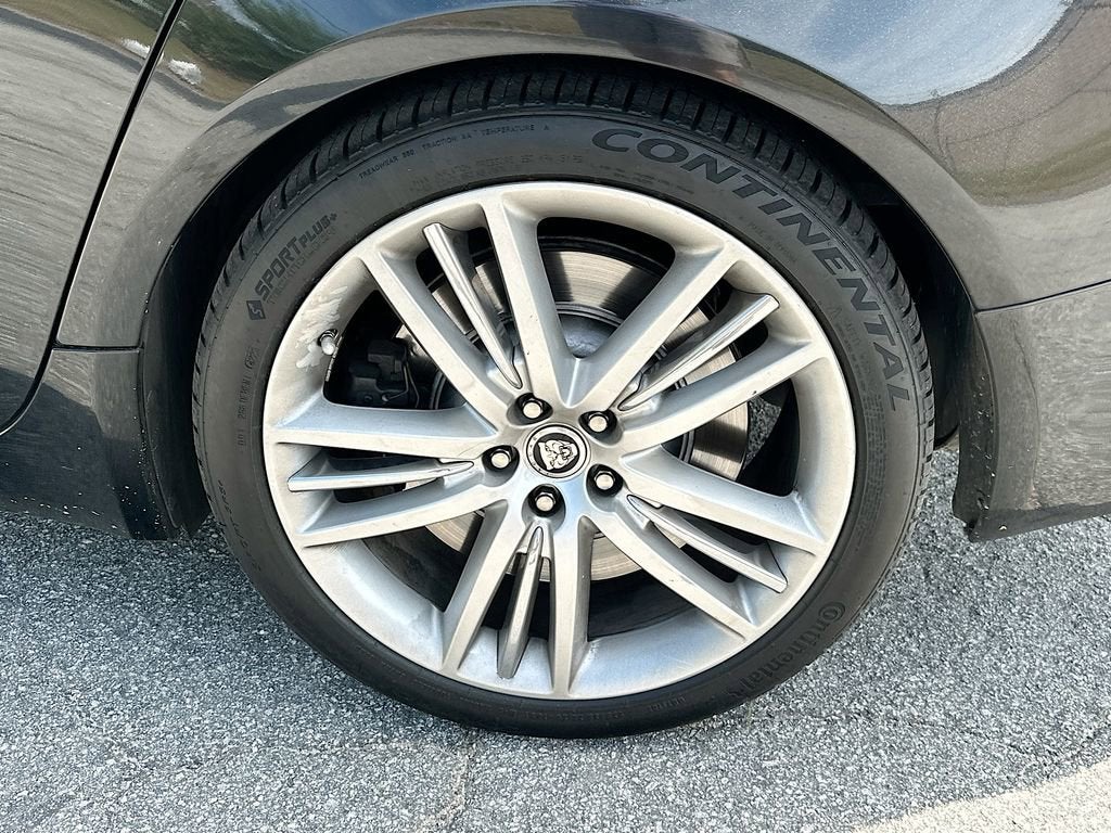 2011 Jaguar XF Supercharged