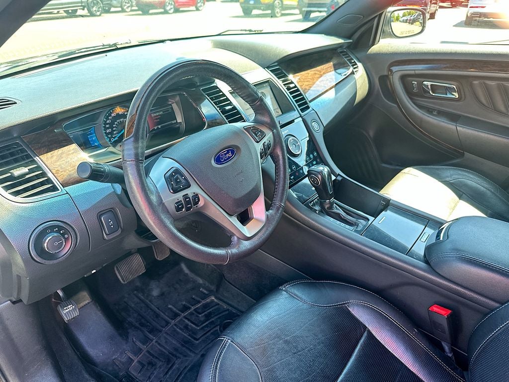 2017 Ford Taurus Limited