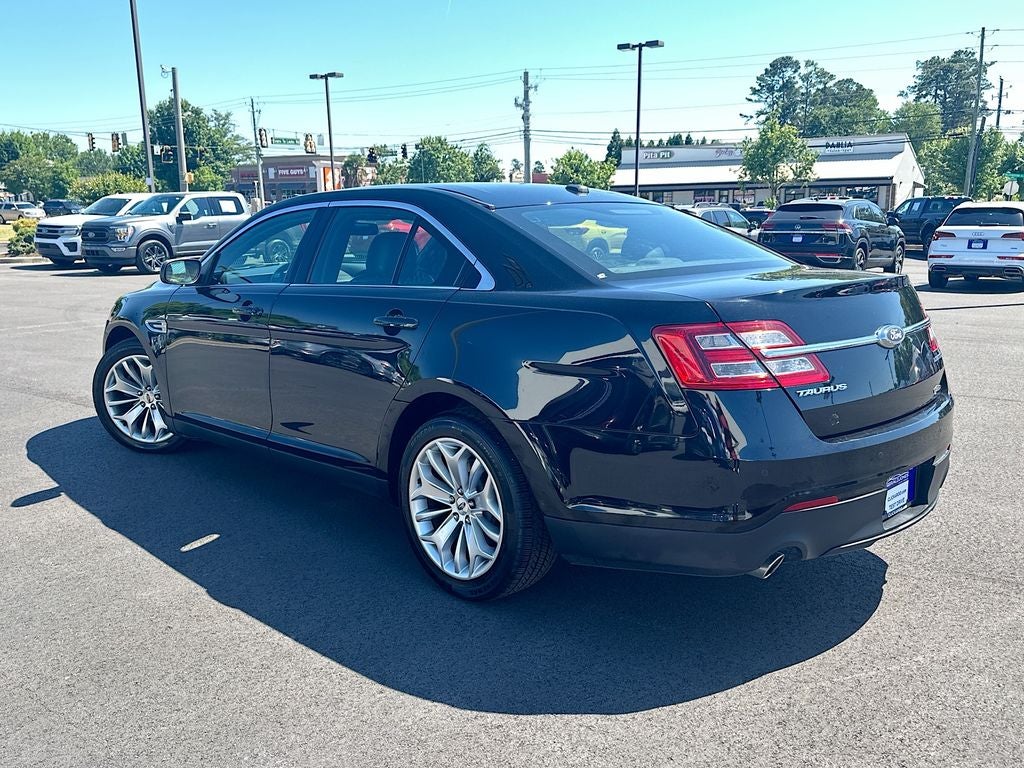 2017 Ford Taurus Limited