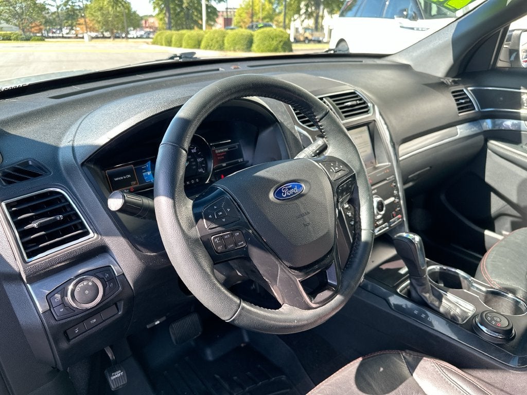 2019 Ford Explorer Sport