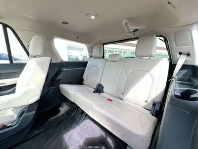 2023 Ford Expedition Platinum