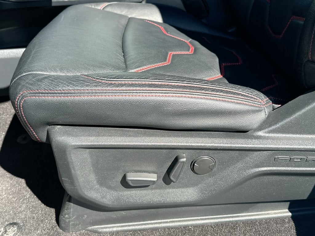 2022 Ford F-150 XLT BLACK WIDOW