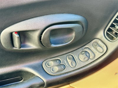 2001 Chevrolet Corvette Base