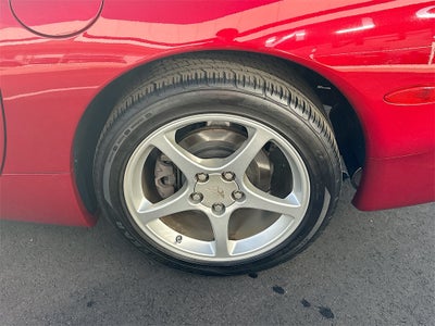 2001 Chevrolet Corvette Base