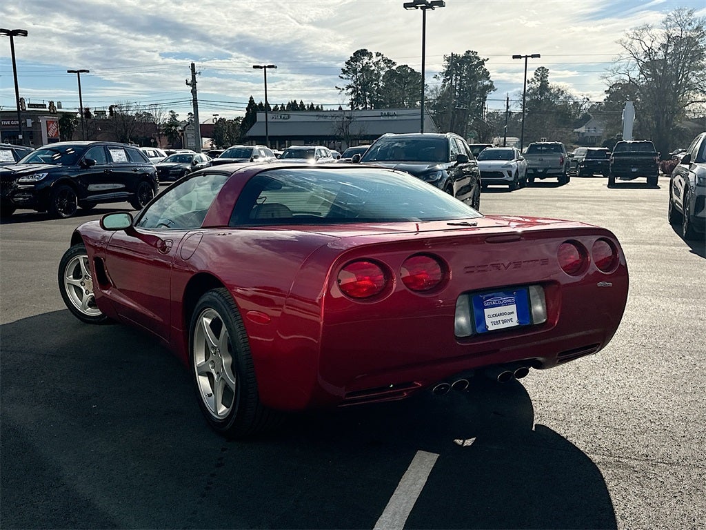 2001 Chevrolet Corvette Base