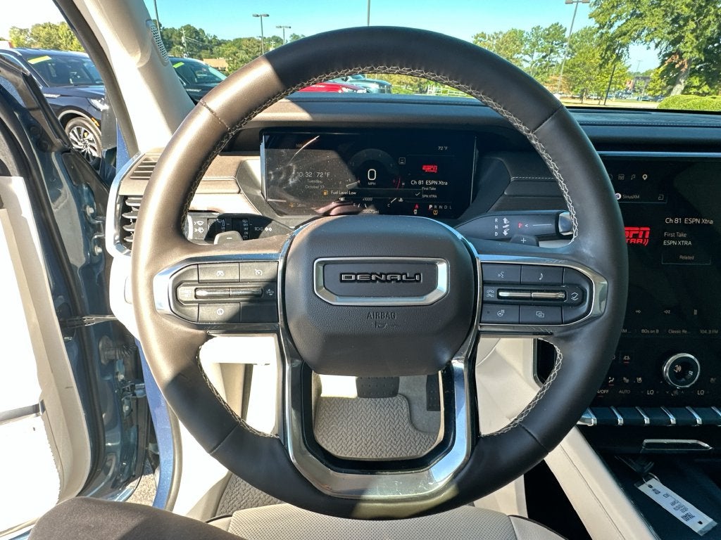 2025 GMC Acadia Denali