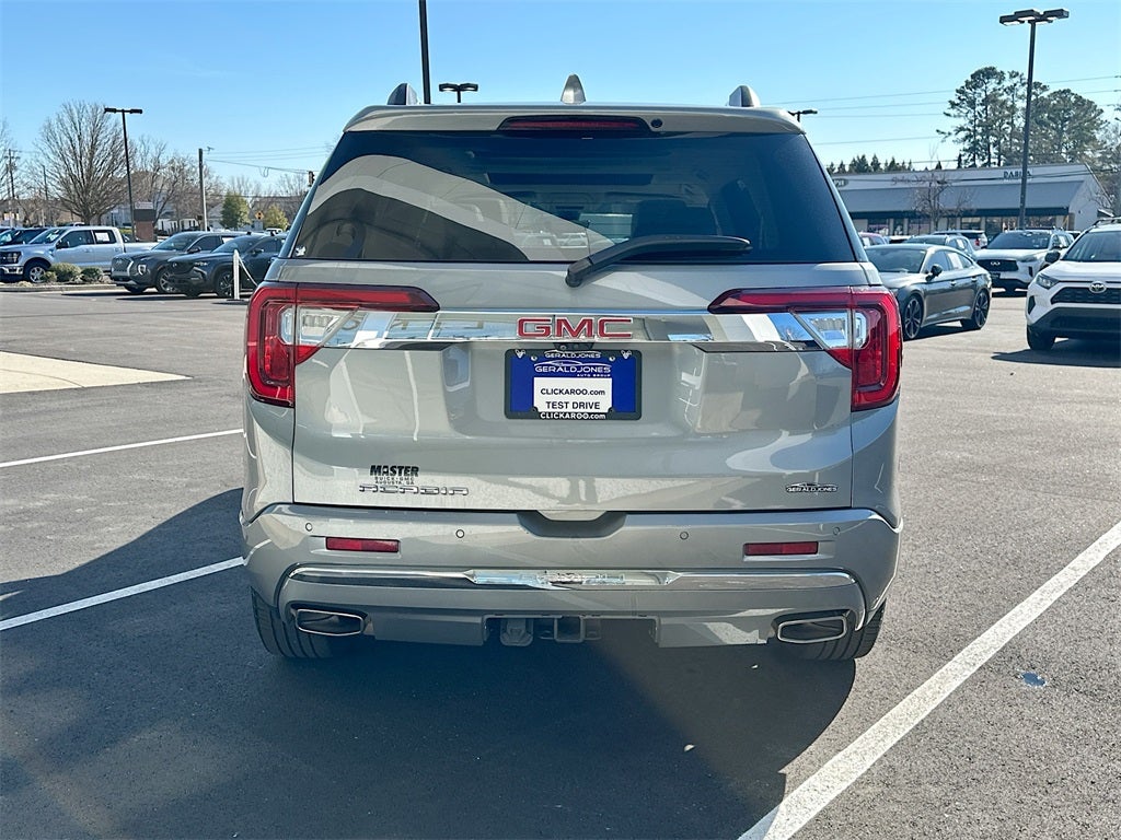 2023 GMC Acadia Denali