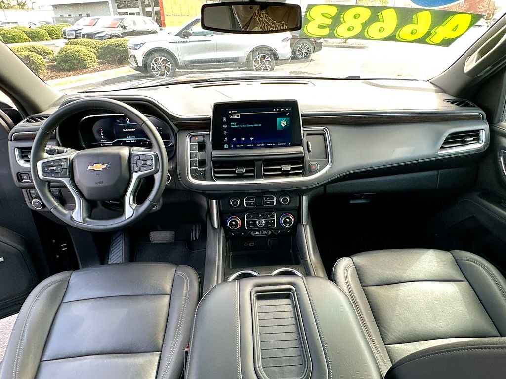 2023 Chevrolet Suburban LT