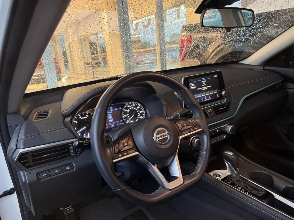2022 Nissan Altima 2.5 SR