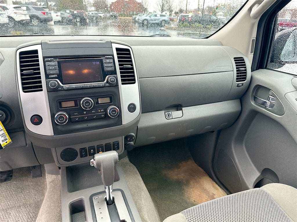 2017 Nissan Frontier SV