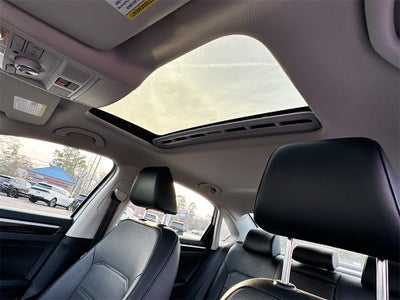 2019 Volkswagen Passat 2.0T SE R-Line