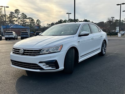2019 Volkswagen Passat 2.0T SE R-Line