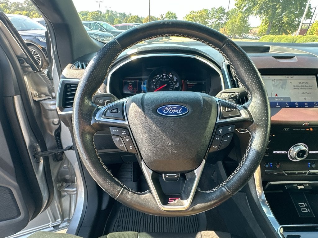 2020 Ford Edge ST