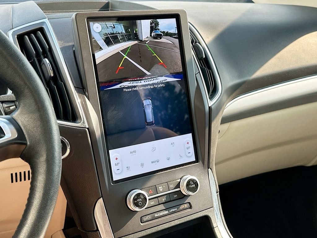 2021 Ford Edge Titanium