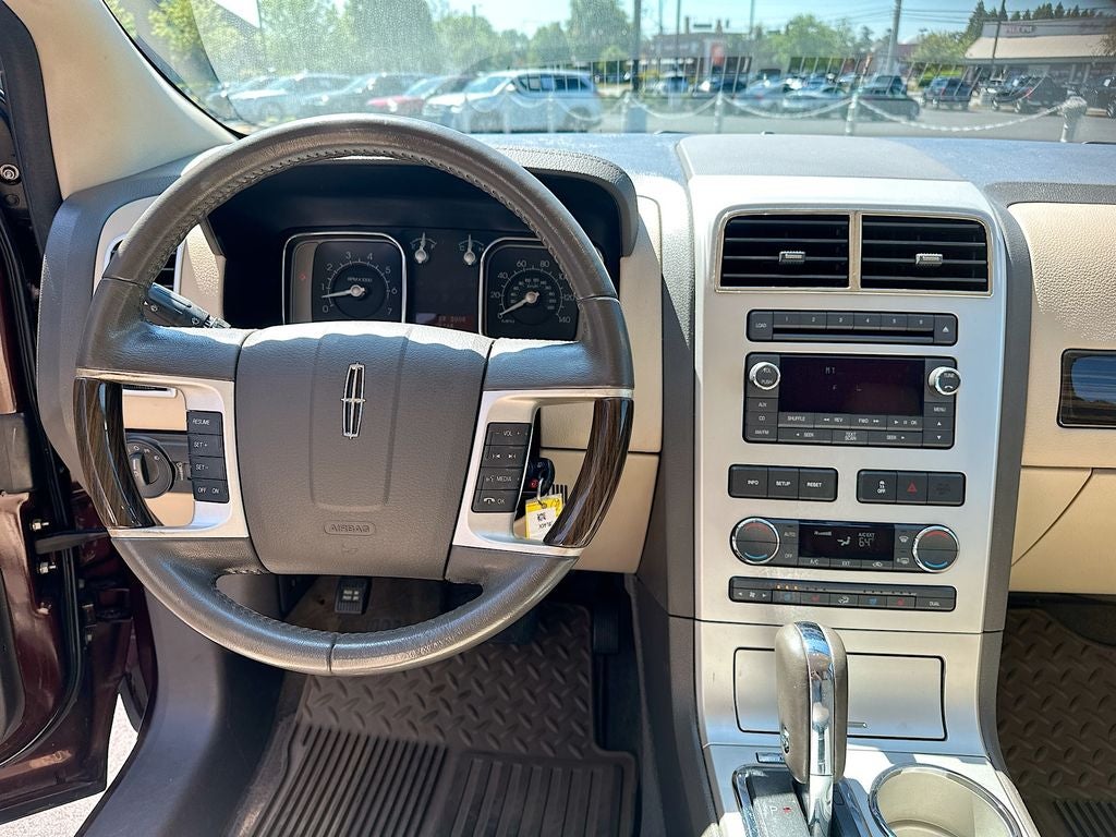 2010 Lincoln MKX Base